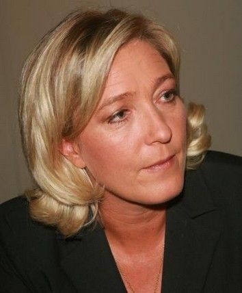 Maire exclu du PS pour avoir parrainé Marine Le Pen